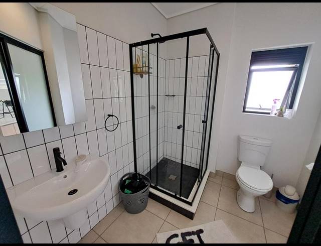1 BEDROOM APARTMENT FOR SALE IN MOOIKLOOF